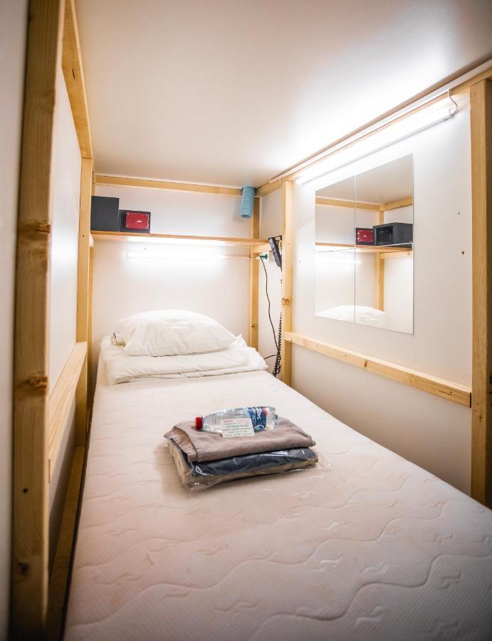 Capsule Hostel Logistic VNO Eksteriør bilde